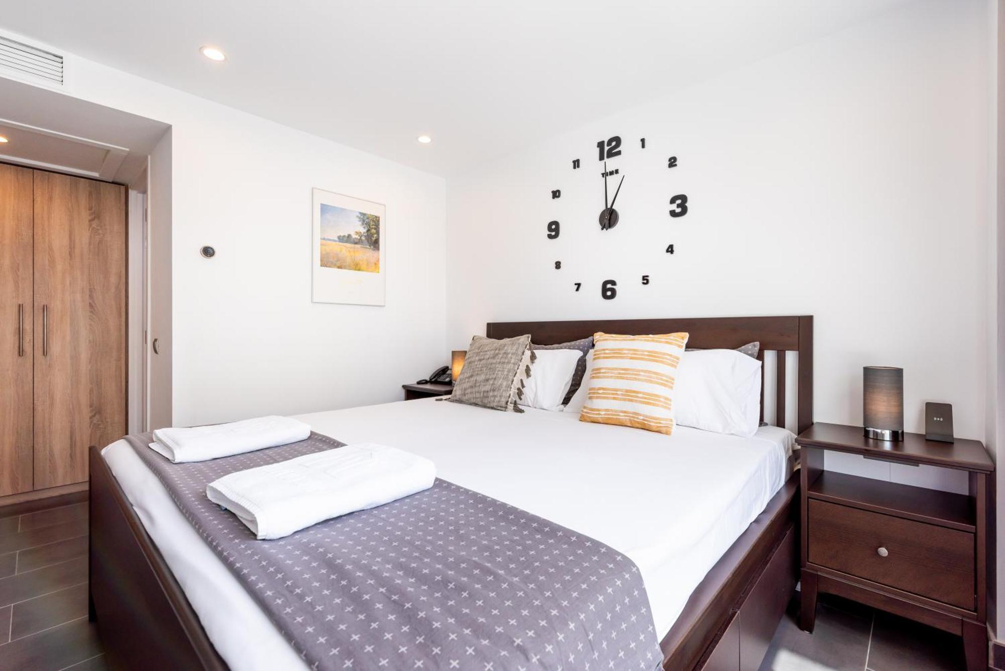 Wintowinrentals Executive Apt In Ocean House Complex Torremolinos Esterno foto