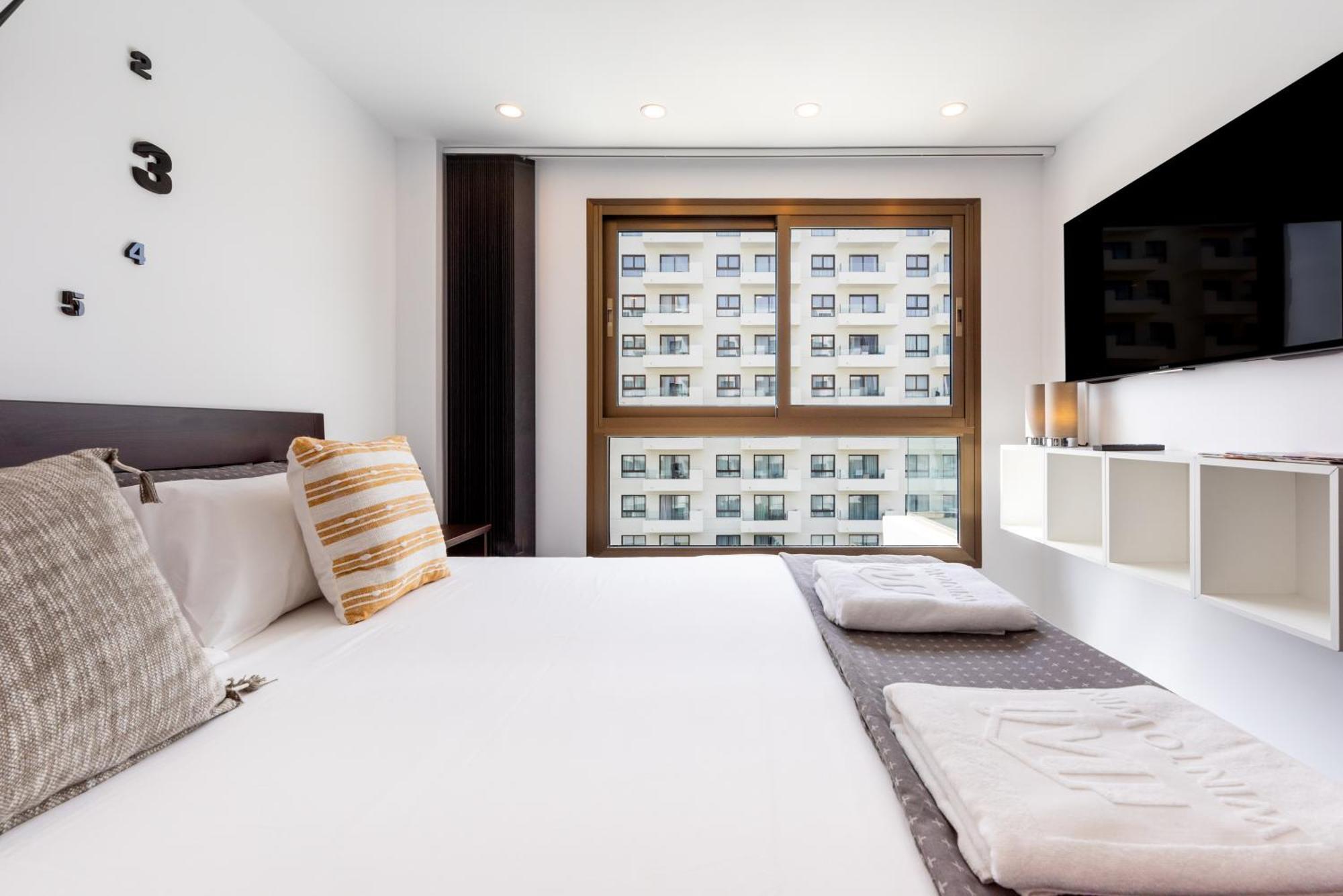 Wintowinrentals Executive Apt In Ocean House Complex Torremolinos Esterno foto