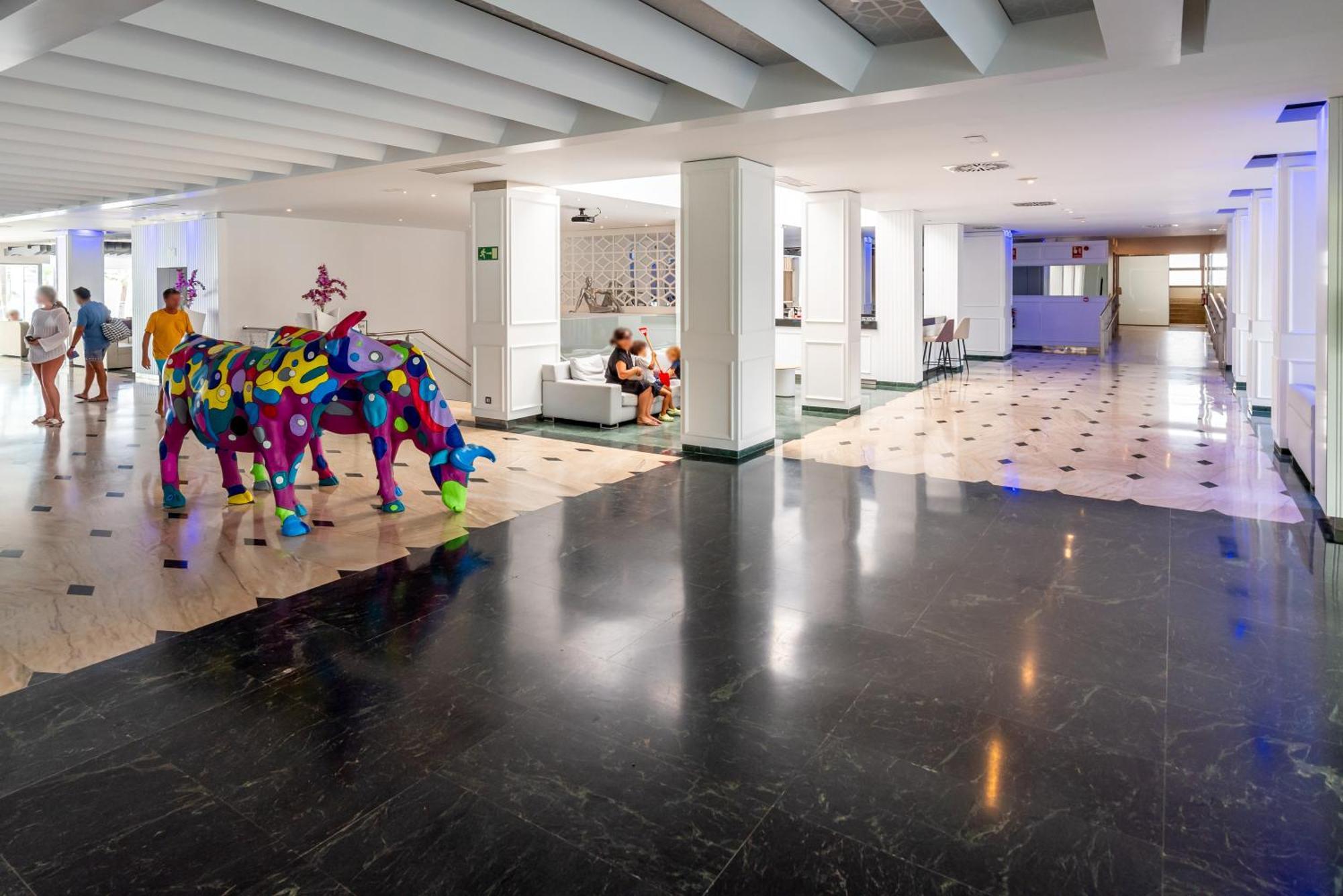 Wintowinrentals Executive Apt In Ocean House Complex Torremolinos Esterno foto