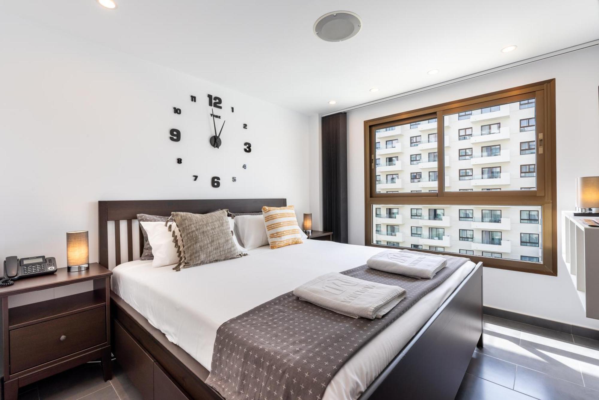 Wintowinrentals Executive Apt In Ocean House Complex Torremolinos Esterno foto